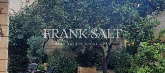 Вилла с 3 спальнями в Та-Шбиш, Мальта № 145 4