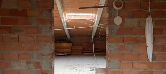 Ático de 5 habitaciónes en Castelnuovo Rangone, Italy No. 84893 24