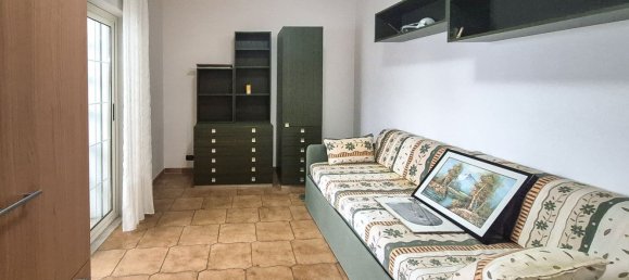 3 bedrooms Apartment in Messina, Italy No. 332193 14
