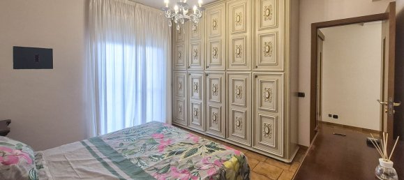 3 bedrooms Apartment in Messina, Italy No. 332193 18