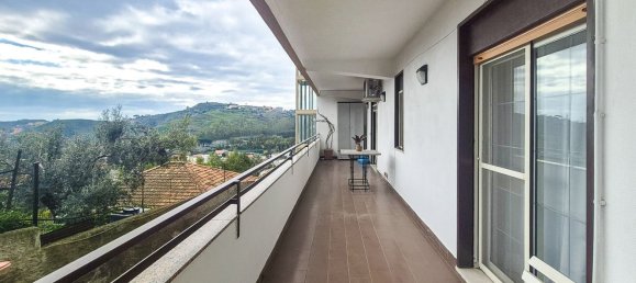 3 bedrooms Apartment in Messina, Italy No. 332193 9