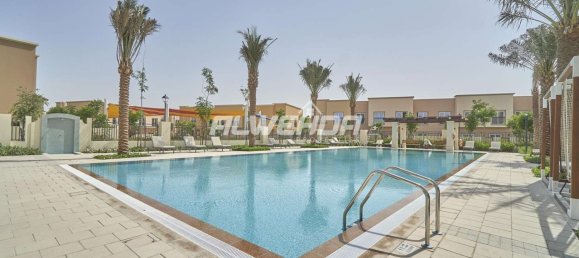 4 bedrooms Townhouse in Wadi Al Safa 3, UAE No. 4798 11