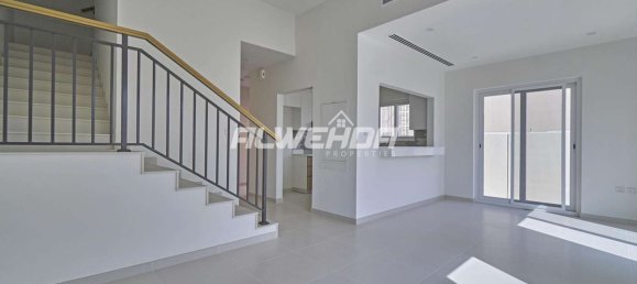 4 bedrooms Townhouse in Wadi Al Safa 3, UAE No. 4798 5