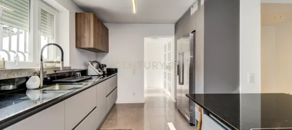 5 bedrooms Villa in Oeiras, Portugal No. 162592 15