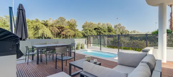 5 bedrooms Villa in Oeiras, Portugal No. 162592 3