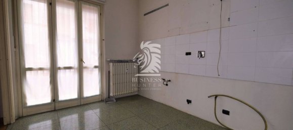 Apartamento de 2 dormitorios en Asti, Italy No. 67541 12