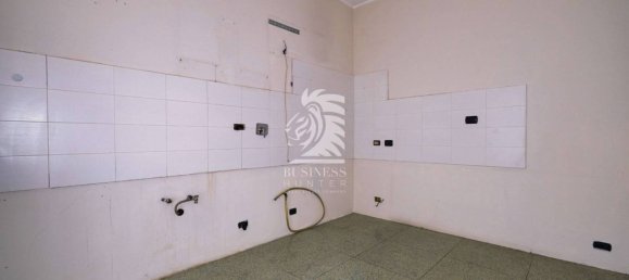 Apartamento de 2 dormitorios en Asti, Italy No. 67541 8