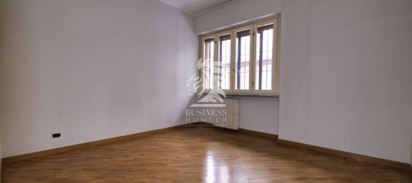 Apartamento de 2 dormitorios en Asti, Italy No. 67541 17