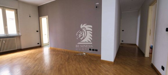 Apartamento de 2 dormitorios en Asti, Italy No. 67541 3