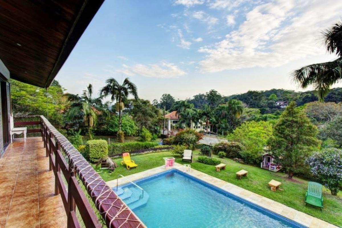 4 bedrooms House in Sao Paulo, Brazil No. 467822