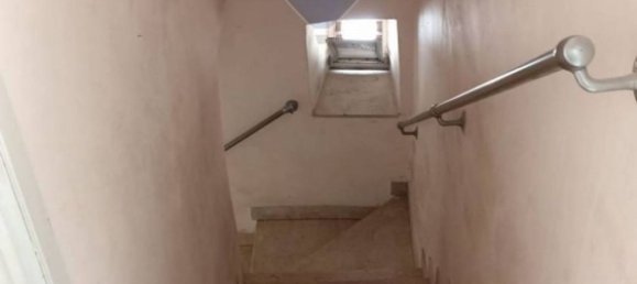 Дом с 4 спальнями в Кьярамонте Гульфи, Италия № 360170 10