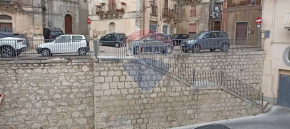 Дом с 4 спальнями в Кьярамонте Гульфи, Италия № 360170 22