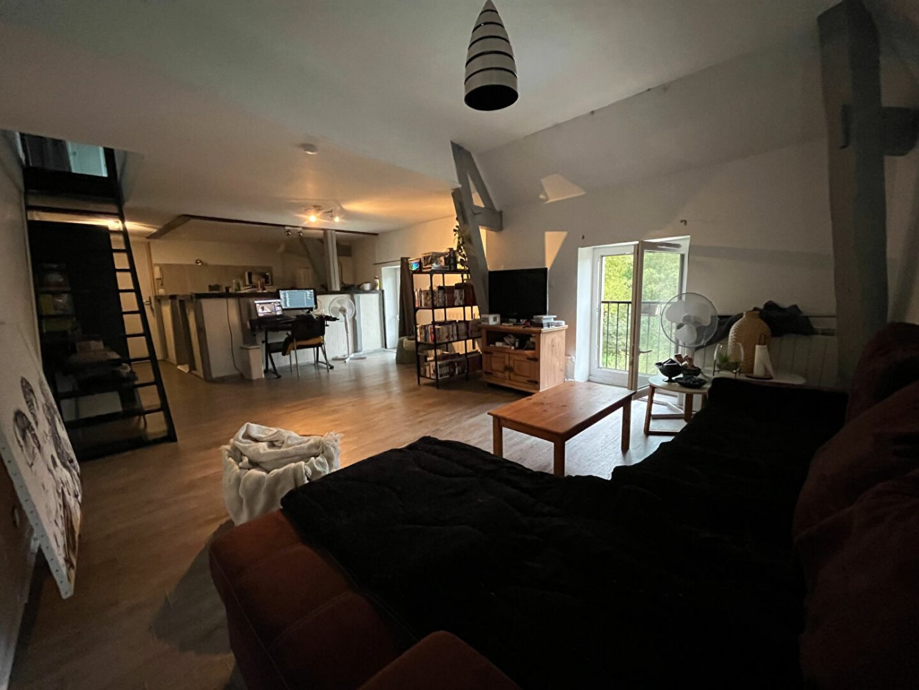 1 bedroom Apartment in Bourges, France No. 211006