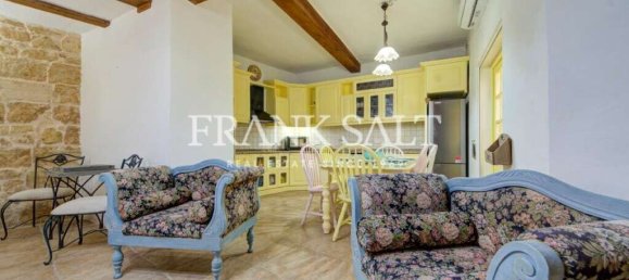 3 غرف نوم منزل في Attard, Malta رقم 2621 5