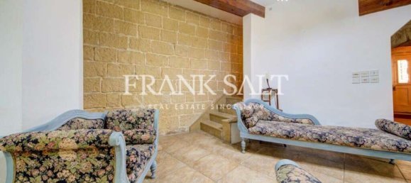 3 غرف نوم منزل في Attard, Malta رقم 2621 10