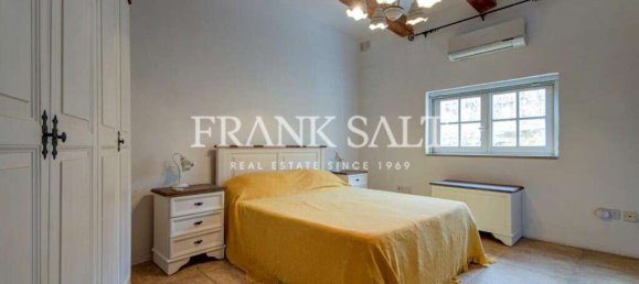 3 غرف نوم منزل في Attard, Malta رقم 2621 16