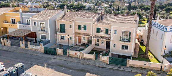 Villa T3 em Quarteira, Portugal N.º 23450 28