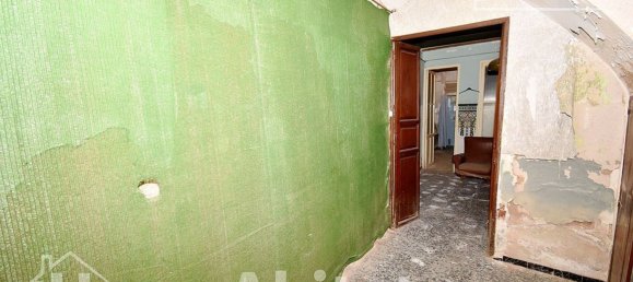 4 bedrooms House in Onda, Spain No. 39616 11