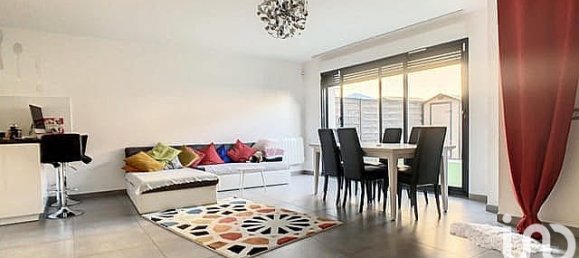 3 bedrooms House in Le Blanc-Mesnil, France No. 175798 2