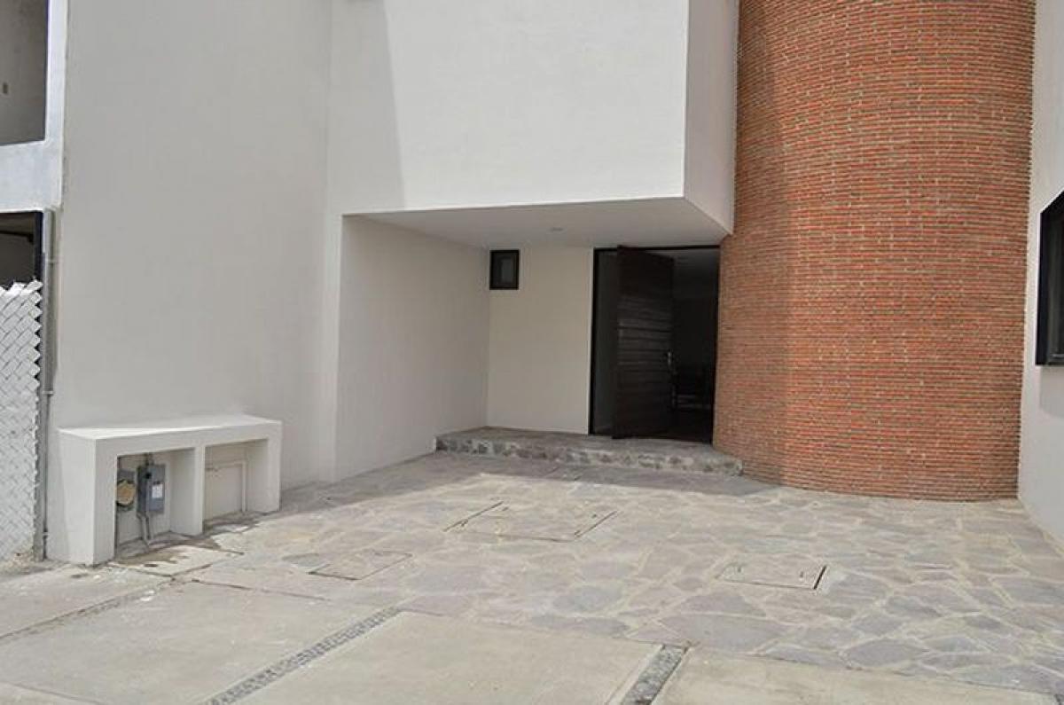 4 bedrooms House in Naucalpan de Juarez, Mexico No. 217610
