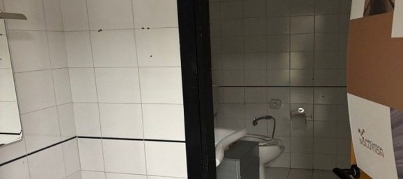 200m² Office in Naples, Italy No. 328009 14