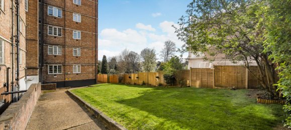 1 bedroom Apartment in London, United Kingdom No. 7732 4