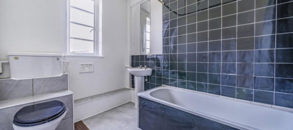 1 bedroom Apartment in London, United Kingdom No. 7732 6