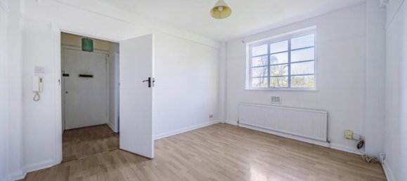 1 bedroom Apartment in London, United Kingdom No. 7732 11