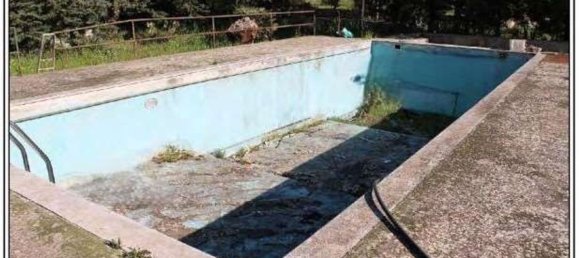 7 Schlafzimmer Villa in Santeramo in Colle, Italy, Nr. 327833 2