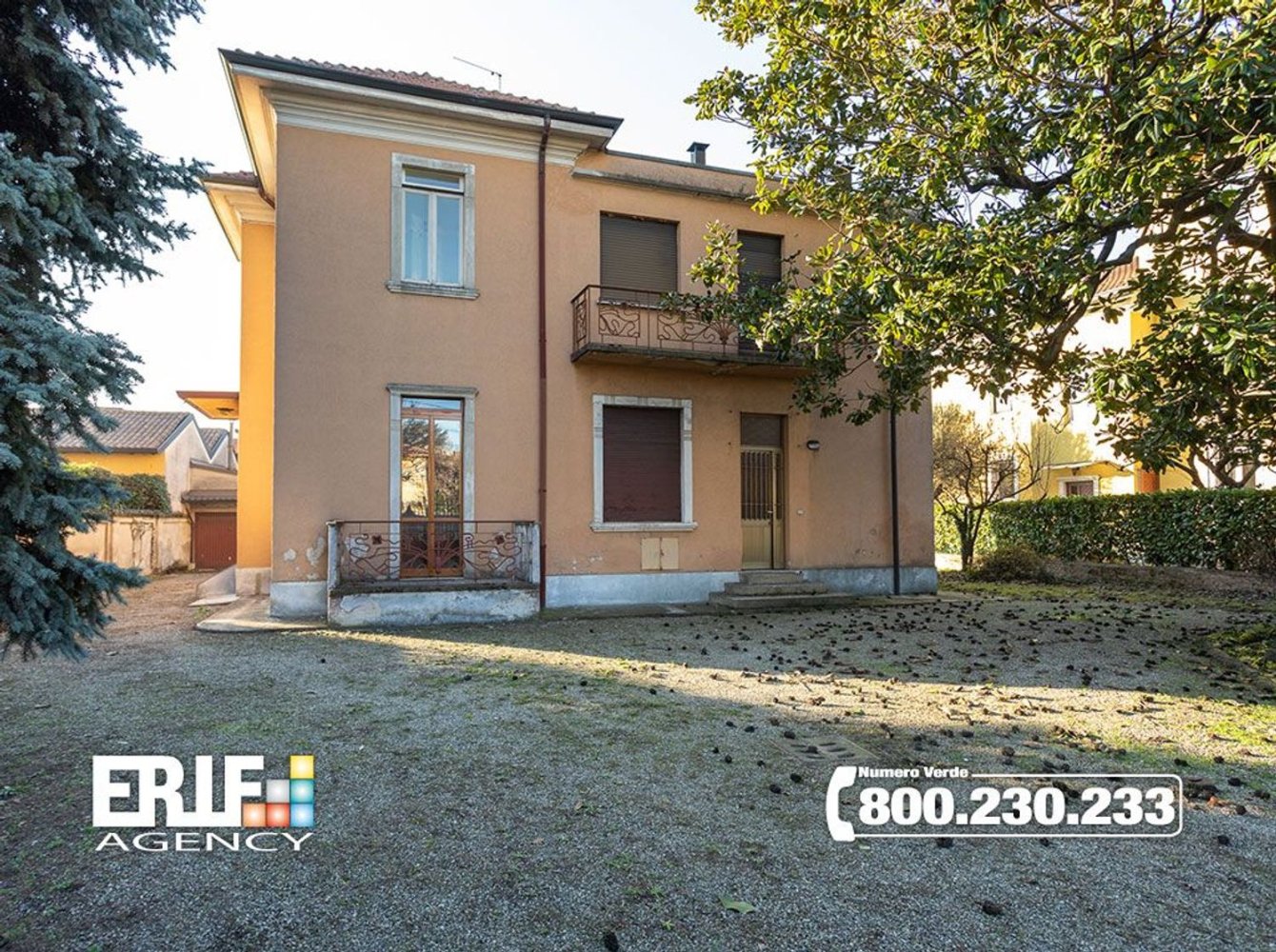 7غرفة فيلا في Cesano Maderno, Italy رقم 178882