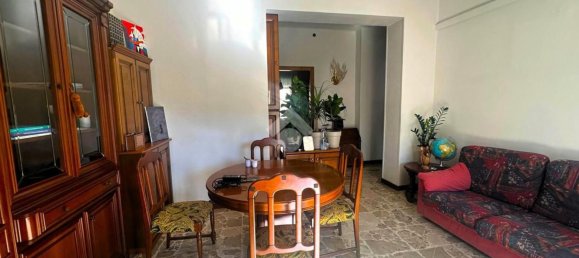 Apartamento de 3 habitaciónes en Pavia, Italy No. 315000 2