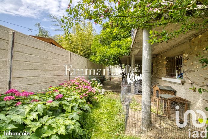 4 غرف نوم منزل في Montmorency, France رقم 360330