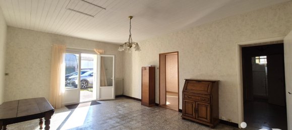 3 bedrooms House in Longeves, France No. 106241 6