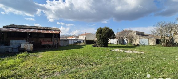 3 bedrooms House in Longeves, France No. 106241 15