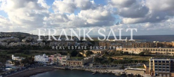 2 bedrooms Penthouse in Saint Julian's, Malta No. 3945 2