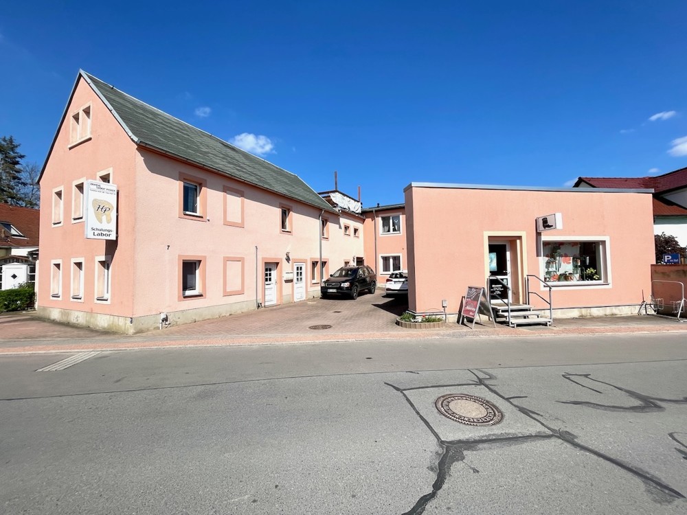 15-Zimmer Gebäude in Sachsen, Germany, Nr. 178320