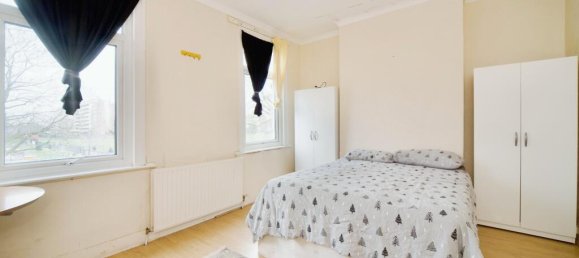 2 bedrooms House in East Ham, United Kingdom No. 11432 20