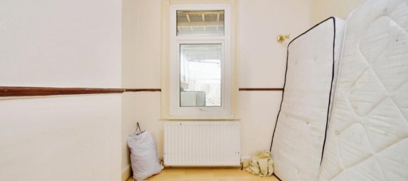 2 bedrooms House in East Ham, United Kingdom No. 11432 22