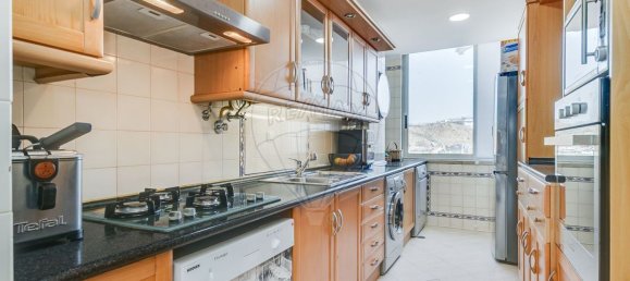 4 Schlafzimmer Wohnung in Oeiras, Portugal, Nr. 258600 20