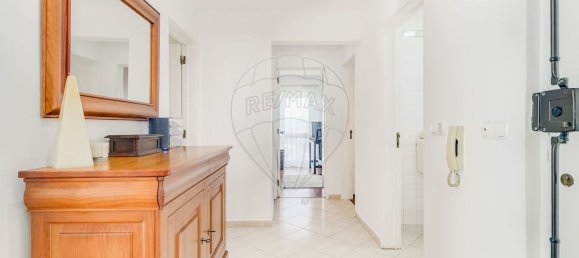 4 Schlafzimmer Wohnung in Oeiras, Portugal, Nr. 258600 11