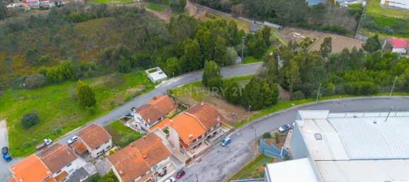 313m² Land in Fanzeres, Portugal No. 49998 8