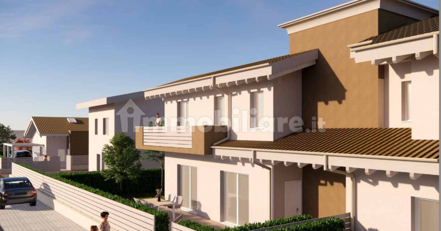 Villa de 2 dormitorios en Desenzano del Garda, Italy No. 84094