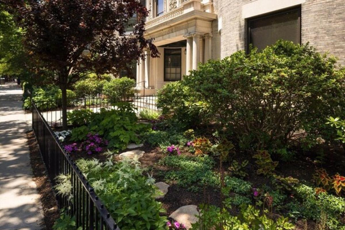 2 bedrooms House in Brookline, USA No. 400581