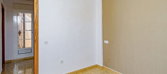 3 غرف نوم فيلا في Alicante, Spain رقم 188276 25