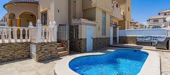 3 غرف نوم فيلا في Alicante, Spain رقم 188276 2