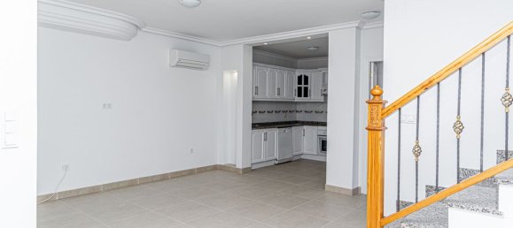 3 غرف نوم فيلا في Alicante, Spain رقم 188276 9