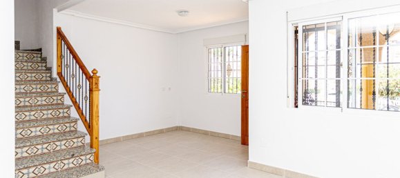 3 غرف نوم فيلا في Alicante, Spain رقم 188276 8