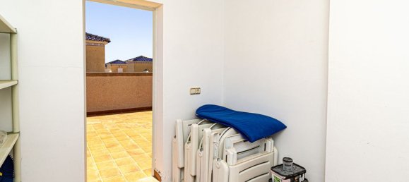 3 غرف نوم فيلا في Alicante, Spain رقم 188276 40