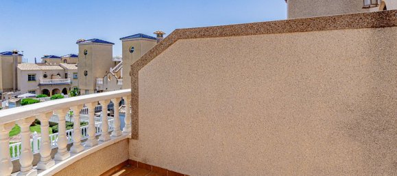 3 غرف نوم فيلا في Alicante, Spain رقم 188276 26