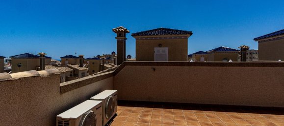 3 غرف نوم فيلا في Alicante, Spain رقم 188276 42